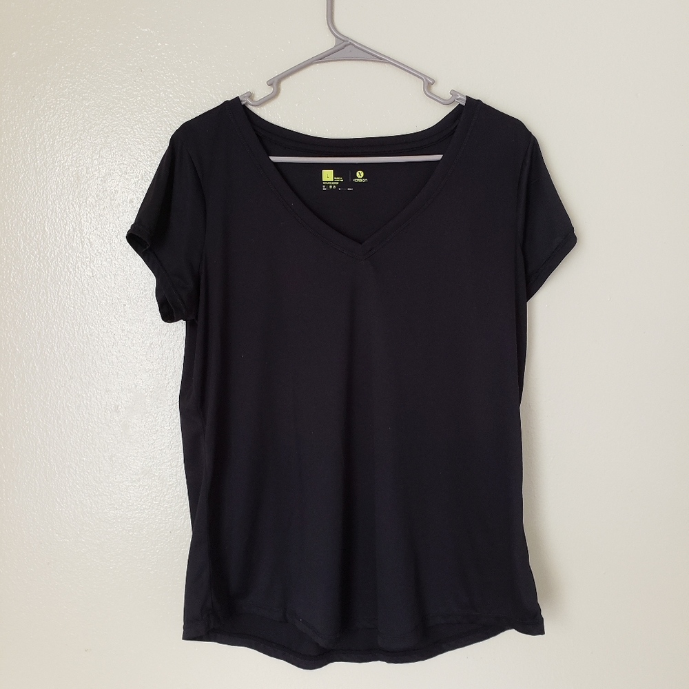 Xersion athletic v-neck